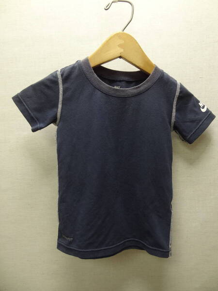 全国送料無料 レア!!ナイキ NIKE 子供服キッズ ベビー男&女の子 綿50%ポリエステル45%ポリウレタン5%ストレッチ素材 半袖 紺 Tシャツ 110