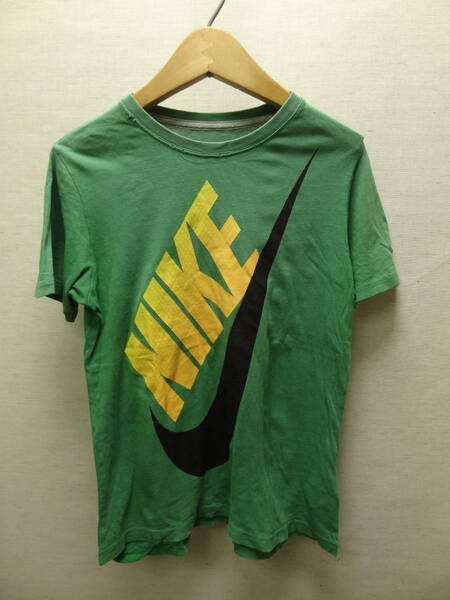 全国送料無料 ナイキ NIKE 子供服キッズ 男&女の子 綿100%素材 半袖 緑色 BIGロゴTシャツ 130(XS)