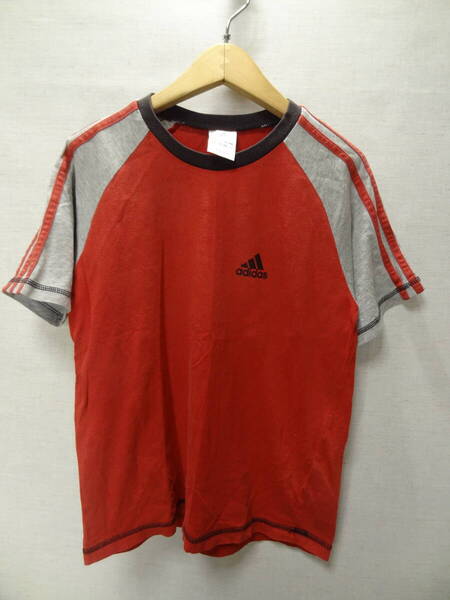 全国送料無料 アディダス adidas 子供服キッズ男の子 綿100%素材 スポーツ 半袖 肩ライン入り Tシャツ 140