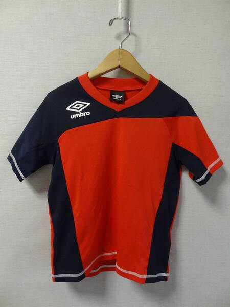 全国送料無料 アンブロ UMBRO 子供服キッズ男&女の子 サッカー等スポーツ 半袖 紺X赤色 ポリエステル100%素材 ゲームTシャツ 130