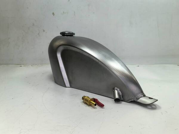 T-219 7L ハーレー 汎用 ナロー スポーツスター レガシー カスタムタンク チョッパー タンク製作工房
