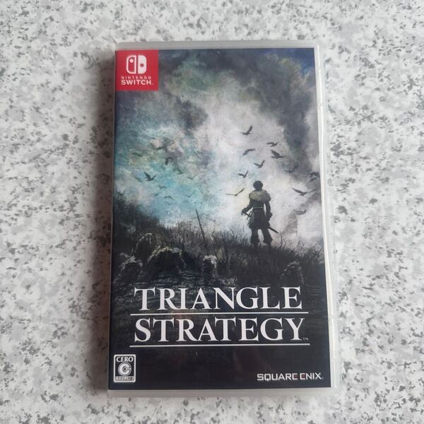 【送料込】トライアングルストラテジー ニンテンドースイッチ Switch 任天堂 triangle strategy ソフト