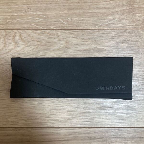 新品 OWNDAYS(オンデーズ) 黒の眼鏡ケース メガネケース