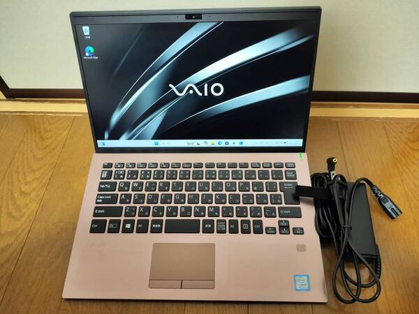 ★VAIO SX14 VJS141C11N(i5-8265U/8GB/256GB)Windos11Home+Office Pro 2019 + おまけ付 + 送料無料サービス
