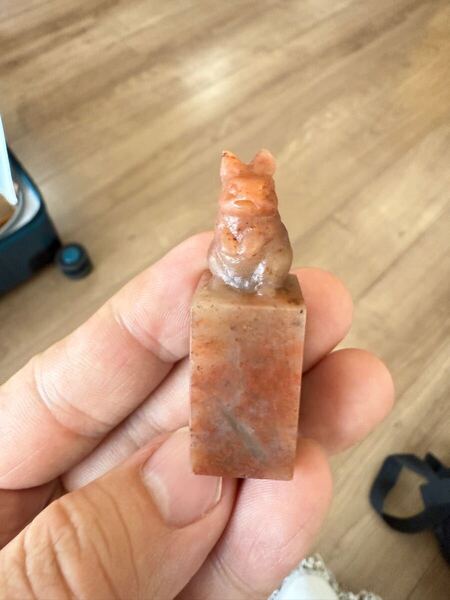希少 細工彫りうさぎ 印鑑石 天然石 蝋石 古玩 石細工 アンティーク 送料無料