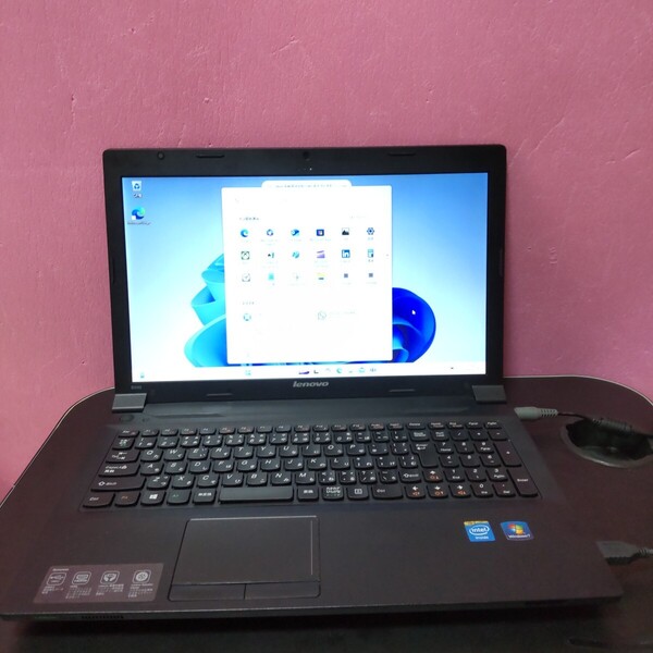 (送料無料)lenovoのノートパソコン B590 win11Home