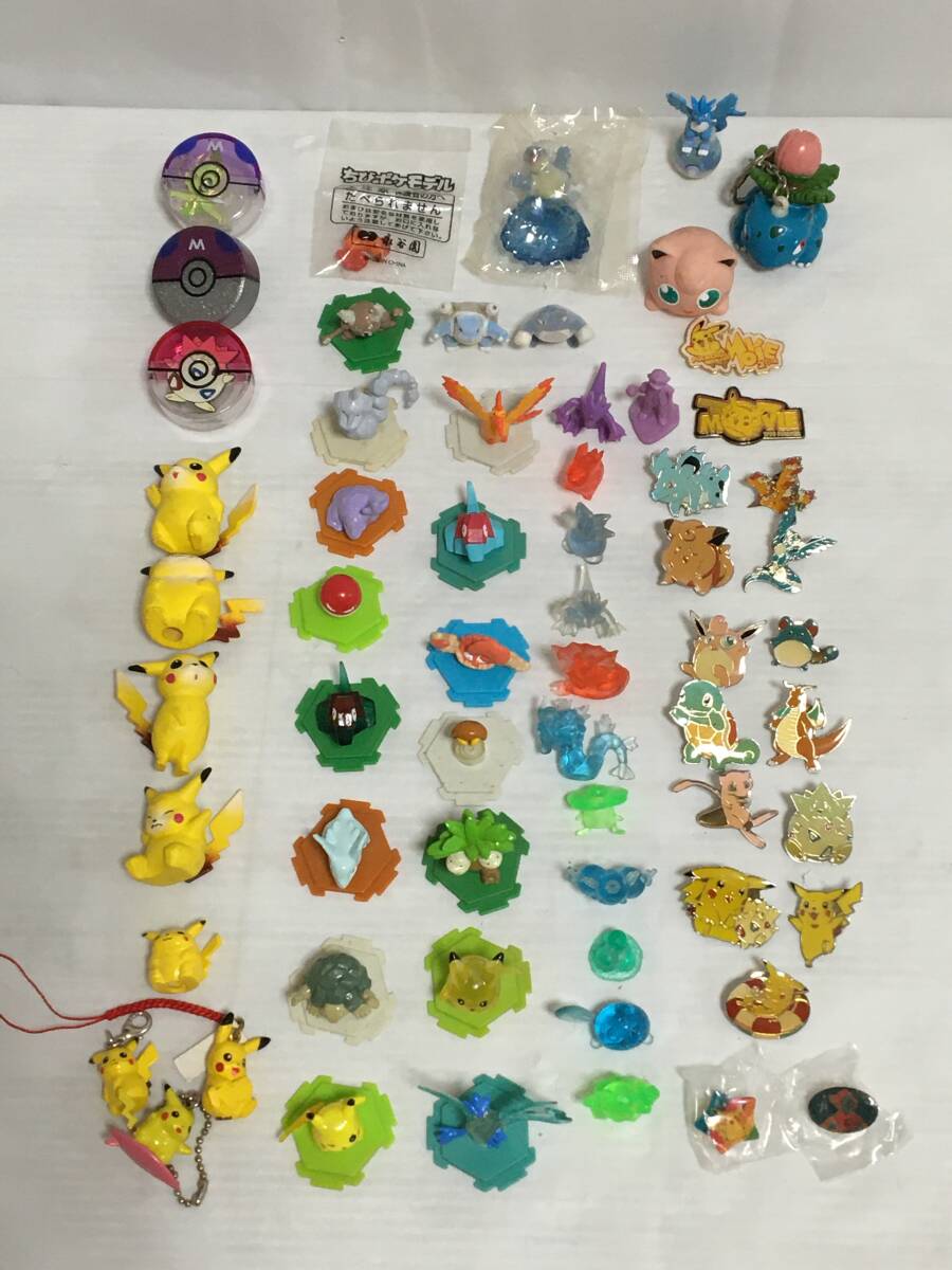 激レア ピカチュウ ピンバッジ TOMY