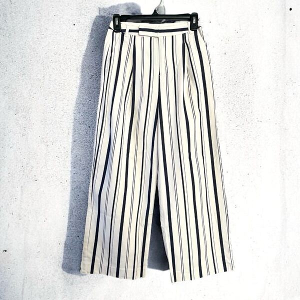 ⑨ URBAN RESEARCH DOORS アーバンリサーチドアーズストレートパンツ ワイドパンツ ストライプ カジュアルパンツ