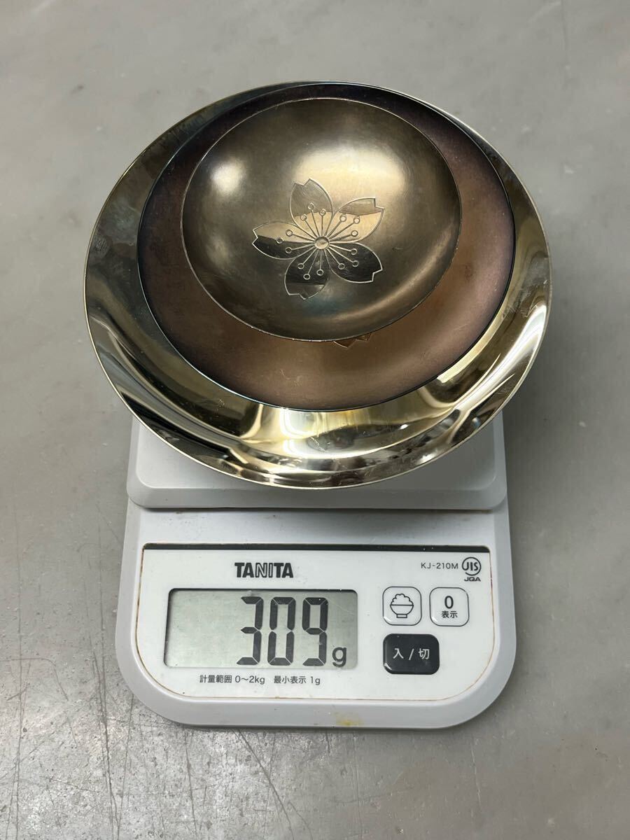純銀杯 計300g 刻印(純銀✖️2、造幣局製S I L V E R)潰し Yahoo!オークション -「銀杯 純銀」(銀製) (金属工芸)の落札相場