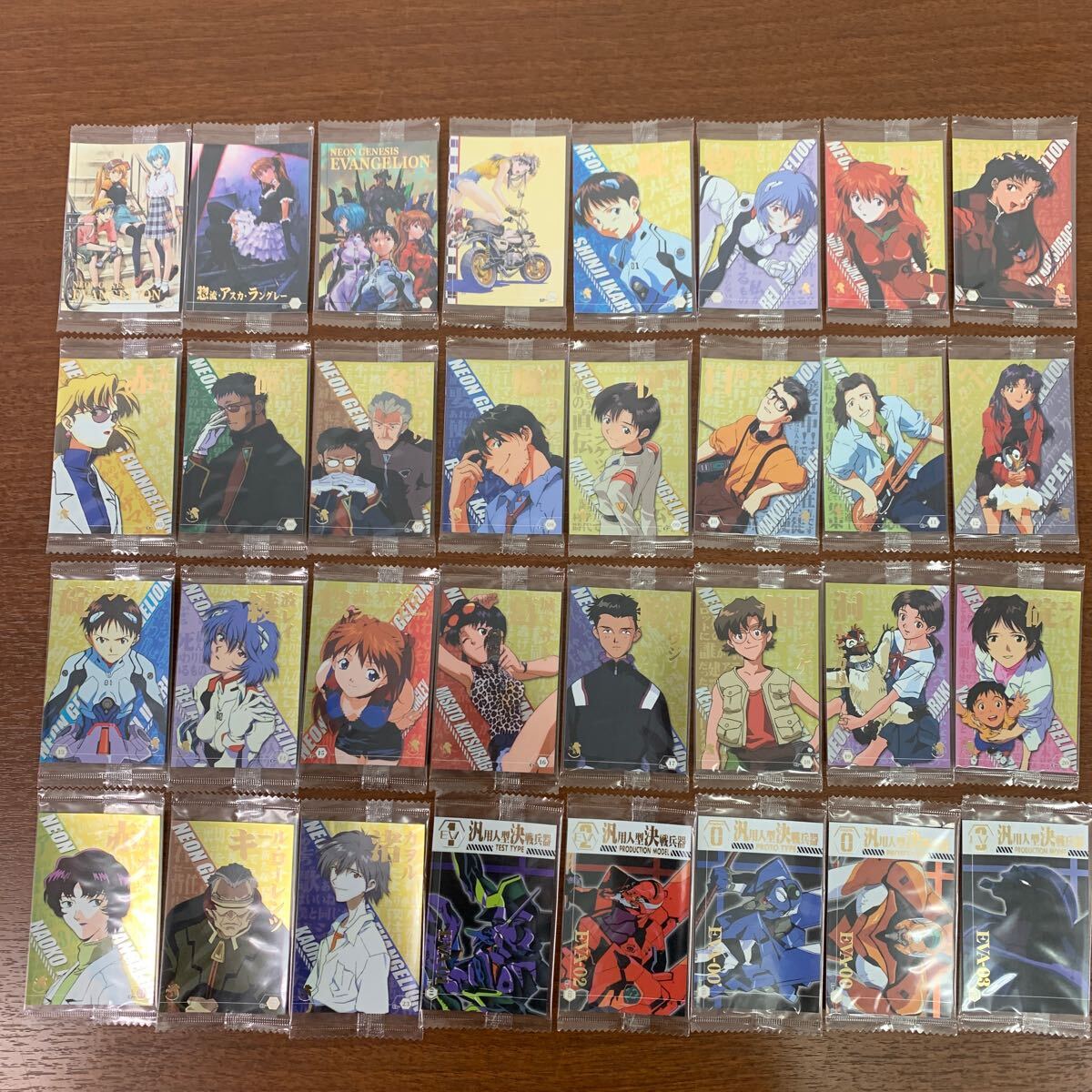 あ*や様 エヴァンゲリオン ウエハースカード 未開封 - メルカリ