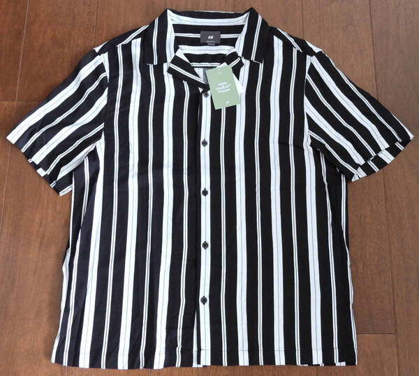 H&M エイチ・アンド・エム ストライプオープンカラー半袖シャツ メンズ Mサイズ ブラック【新品未使用】