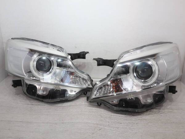 キレイ 破損無し HID 【コーティング済】キセノン 迅速発送 ICHIKOH 1872 管理BR56-4 スペーシア カスタム MK32S MK42S ヘッドライト 左右