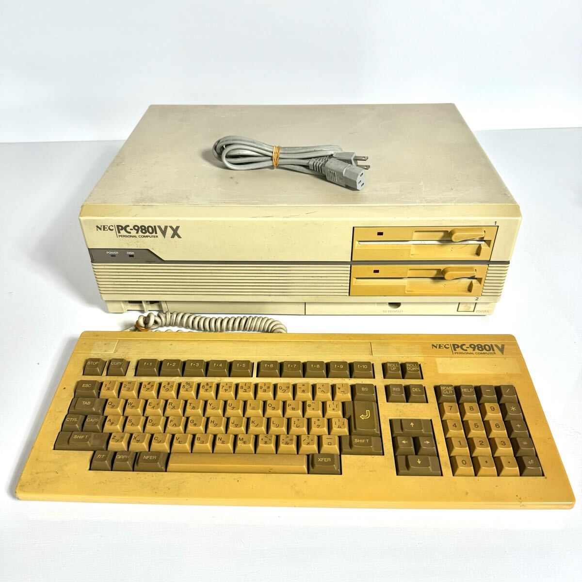 通電OK NEC パーソナルコンピュータ PC-9801UV キーボード付き Yahoo!オークション -「pc-9801 キーボード」の落札相場・落札価格