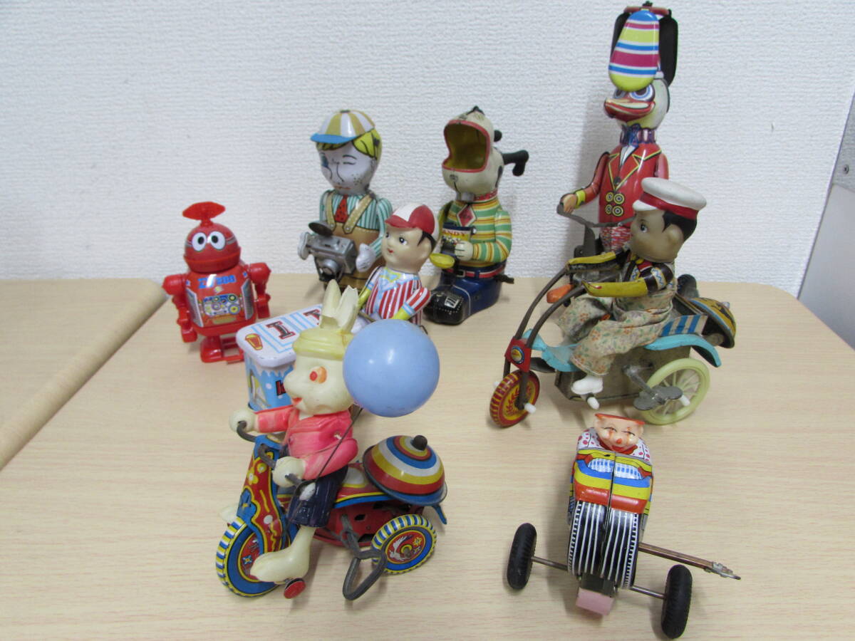 ブリキのオモチャ: 昭和20年から昭和40年代にかけての日本の