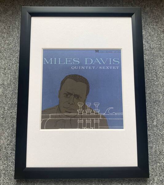 ■和田誠 『MILES DAVIS』A4サイズ 額入り 貴重イラスト 印刷物 ポスター風デザイン 額装品 アートフレーム インテリア ジャズ