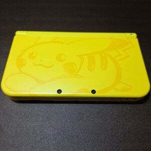 Newニンテンドー3DS LL ピカチュウ イエロー RED-001