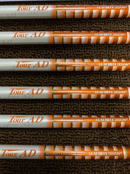 グラファイトデザインツアーAD95S アイアンシャフト 5〜Pまで6本 グリップ付き