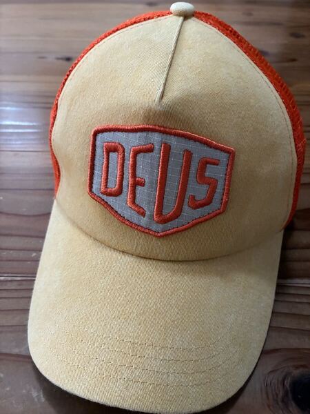 Deus ex Machina メッシュキャップ CAP デウスエクスマキナ 黄色 オレンジ 帽子 キャップ cap