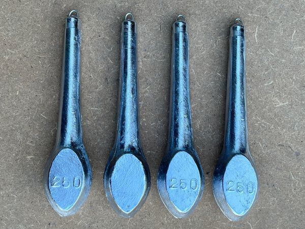 新品 胴突オモリ250号4個【釣りおもり 胴付おもり 分銅 錘】 送料込み