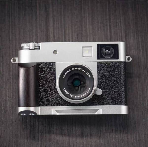 新品 富士フイルム FUJIFILM Xhalf用 ハンドグリップ