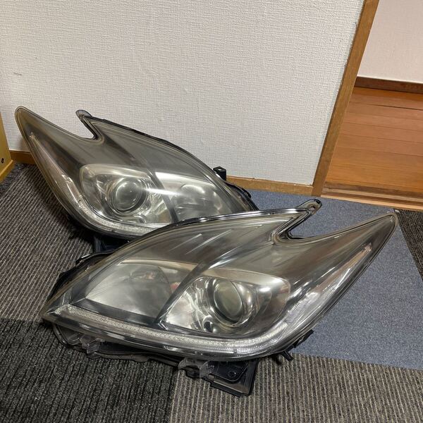 プリウス ZVW30 後期 HID KOITO 47-52 PRIUS モ 左右セット コンピュータ付き