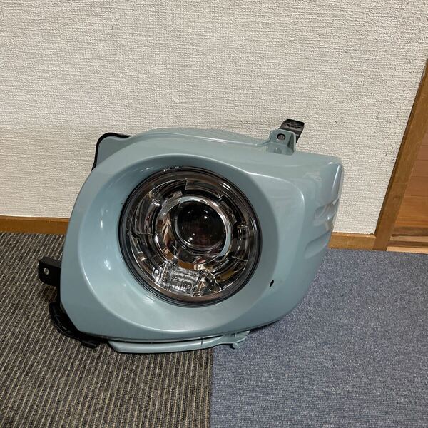 スズキ スペーシア ギア MK53S 左ヘッドライト KOITO 100-5938G LED 送料込み 即決 点灯済 1箇所割れ No 182