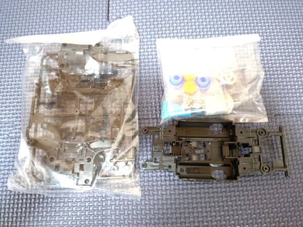 MSシャーシセット 小袋付き ミニ四駆