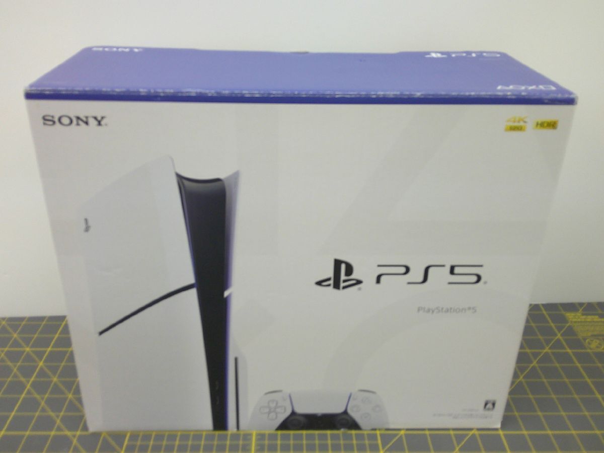 1円【未使用】PlayStation5 PS5 本体 CFI-2000A01 1TB ディスク
