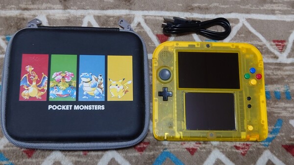 2DS ポケットモンスター ピカチュウ 本体 本体ケース USB充電器 タッチペン SDカード