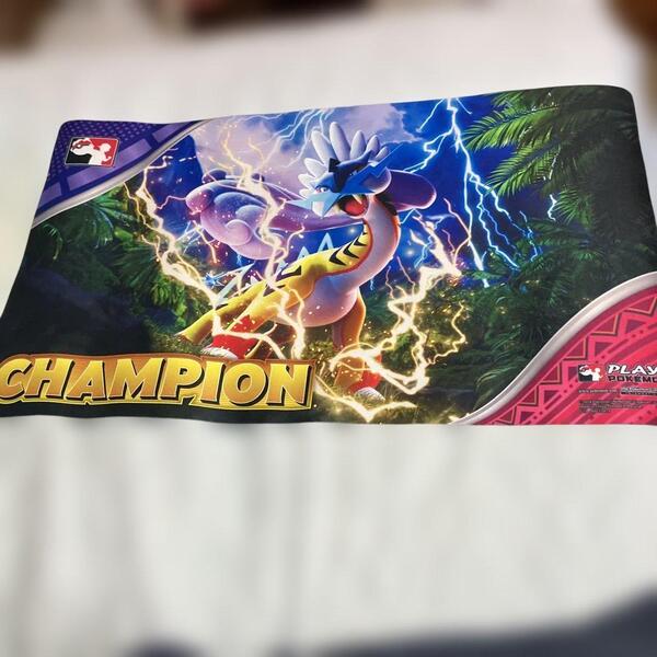 【海外正規品】 タケルライコ プレイマット @ シティリーグ league cup ポケモンカード 海外限定 PLAY POKEMON