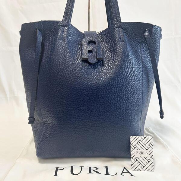 【美品/カード付】FURLA フルラ ノーティラス トートバッグ ビジネスバッグ マザーズバッグ レザー 手持ち ネイビー 紺 A4可 レディース