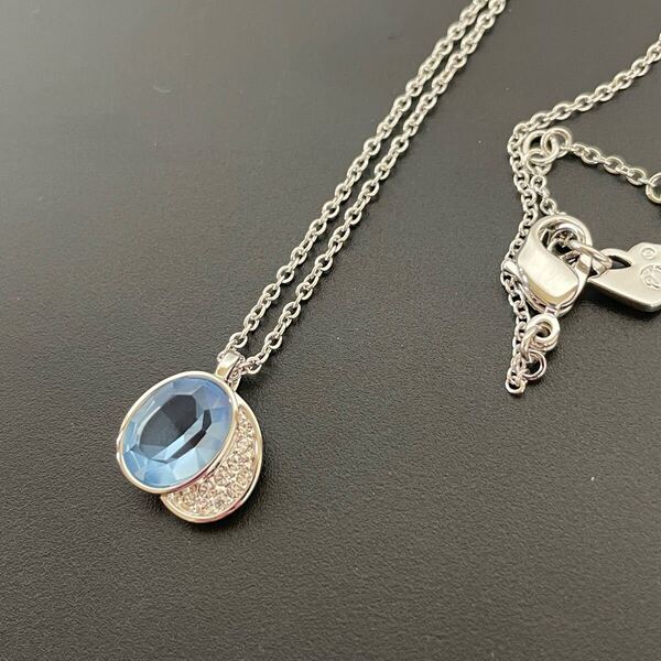 SWAROVSKI スワロフスキー 美品 正規品 アクセサリー ジュエリー ネックレス シルバー ブルーストーン シンプル 可愛い 綺麗