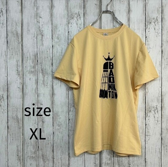 新品未使用 メンズ バドミントン 半袖 Tシャツ 練習着 着替え用 XL 28