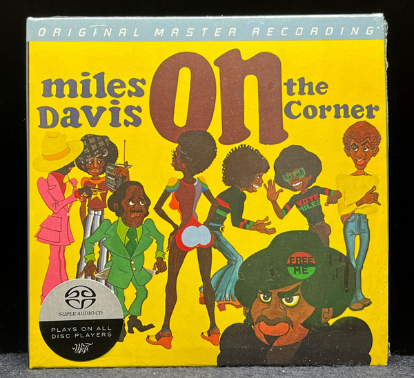 SACD (ハイブリッド盤) MILES DAVIS マイルス・デイヴィス ON THE CORNER オン・ザ・コーナー Mobile Fidelity numberd ナンバー入り