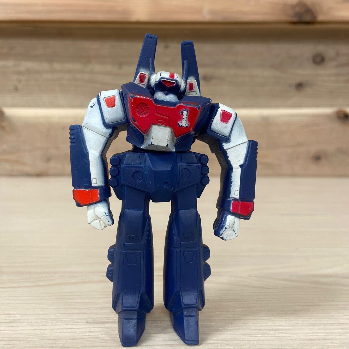 【マクロス】マックス専用タイプ タカトク 1/76 アーマード バルキリー Yahoo!オークション -「タカトク アーマードバルキリー」の落札