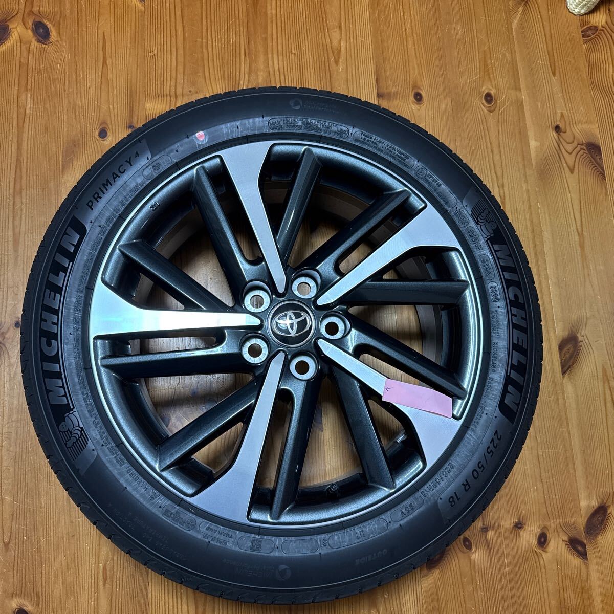 未使用新車外し 2024年 カローラクロス 純正ホイールタイヤセット 18インチ Yahoo!オークション -「カローラクロス 純正ホイール」の落札
