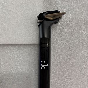 フィジークCYRANO R1