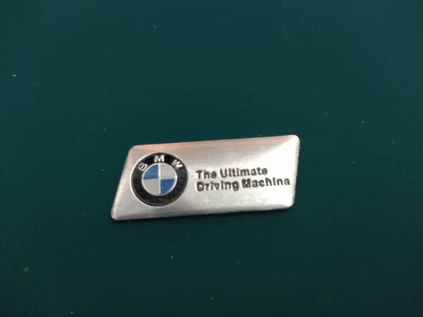 【ゆうパケット送料込】BMW エンブレムプレート 縦1.8cm×横4.5cm×厚さ2mm