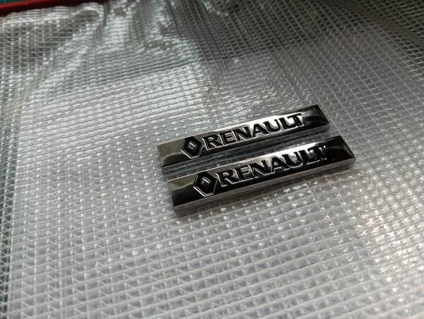【ゆうパケット送料込】RENAULT(ルノー) エンブレムプレート 黒文字 縦1.0cm×横6.0cm 2枚組 金属製