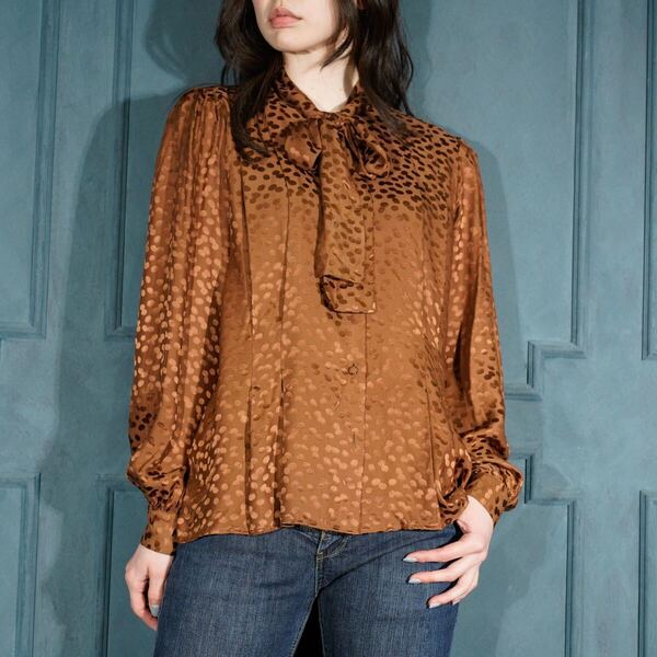 USA VINTAGE nordstrom DOT PATTERNED SILK100% RIBBON TIE DESIGN BLOUSE/アメリカ古着ドット柄シルク100%リボンタイデザインブラウス