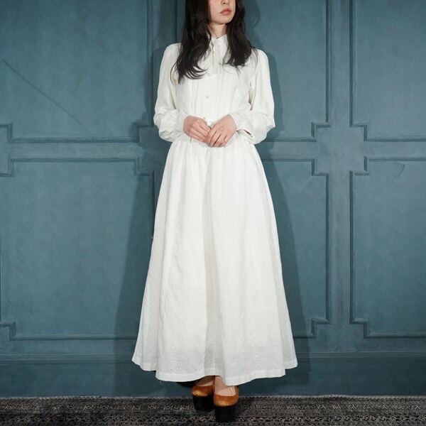 USA VINTAGE WHITE COLOR LACE RIBBON TIE DESIGN ONE PIECE/アメリカ古着ホワイトカラーレースリボンタイデザインワンピース