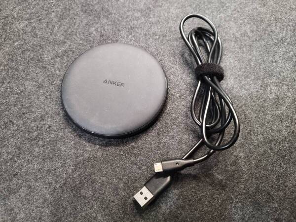 Anker PowerWave 10 Pad ワイヤレス充電器 Qi認証