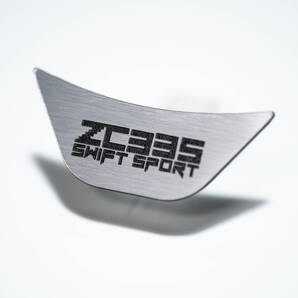 スズキ スイフトスポーツ ZC33S用 ステアリング ロゴプレート シルバー