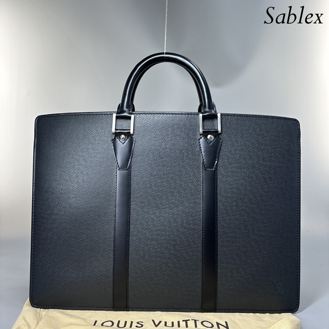 LOUIS VUITTON】ルイヴィトン『タイガ ポルトドキュマン ロザン