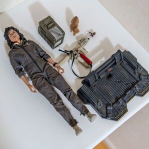 ホットトイズ リプリー エイリアン 1/6 フィギュア