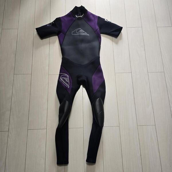 Quiksilver クイックシルバー ウェットスーツ シーガル S