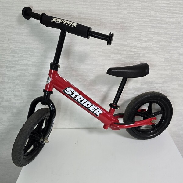 【良品】キッズ用ランニングバイク STRIDER(ストライダー) ST-S4 レッド