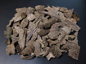 台湾輸出用ベトナム産高級栽培沈香 50g 量り売り 香木 原木 沈水香木 シャム お香/伽羅,白檀,線香,練香,アロマをお探しの方も
