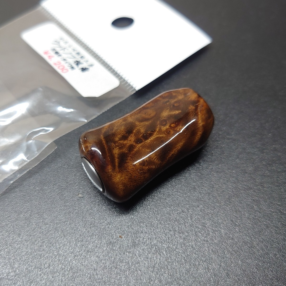 トラウトシーンに必要不可欠。「わたらせ樹脂工房」との別注花梨