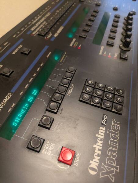 【動作品ですが難あり】Oberheim Xpander オーバーハイム エクスパンダー ヴィンテージシンセ音源(MIDI)